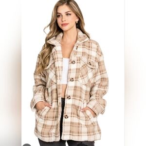 Love Tree Cream and Tan Plaid Teddy Jacket EUC Size Large PTP 24